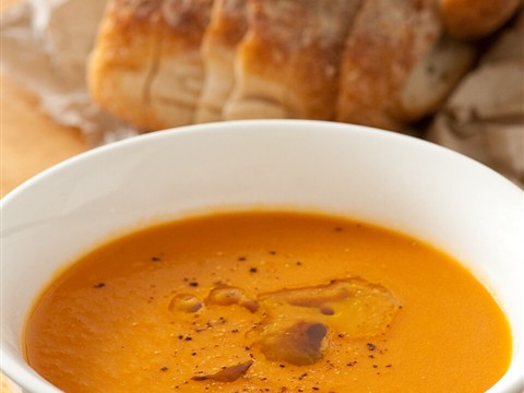 Gajar Adrak Soup